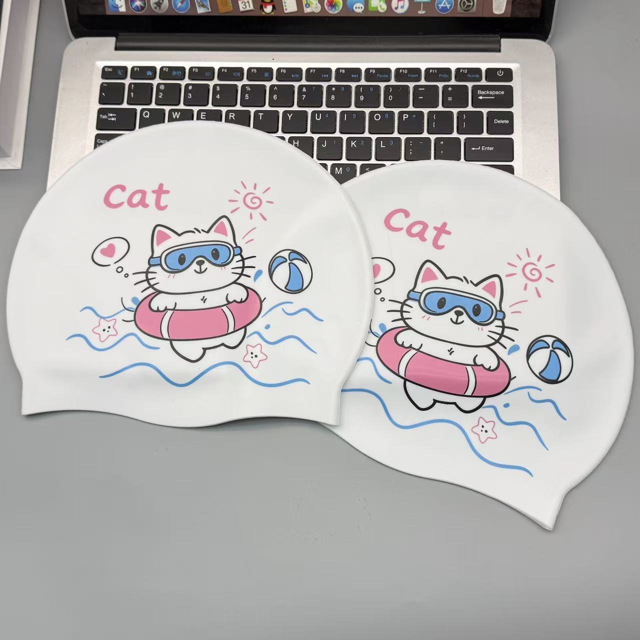 Urocza silikonowa czapka pływa – Swim Cap Silicone recenzja i cena